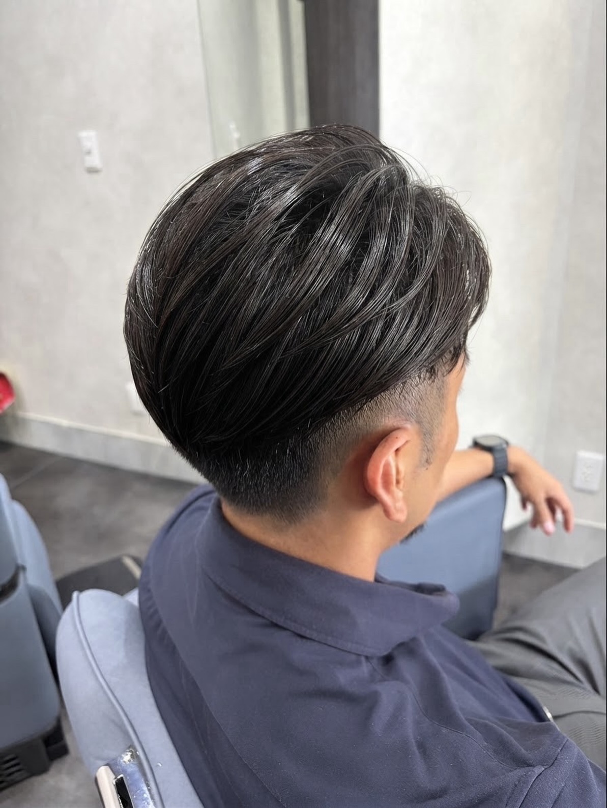 フェードで清潔感ある仕上げ | 大阪市東住吉区の美容院ならRe/ortho the beauty salon